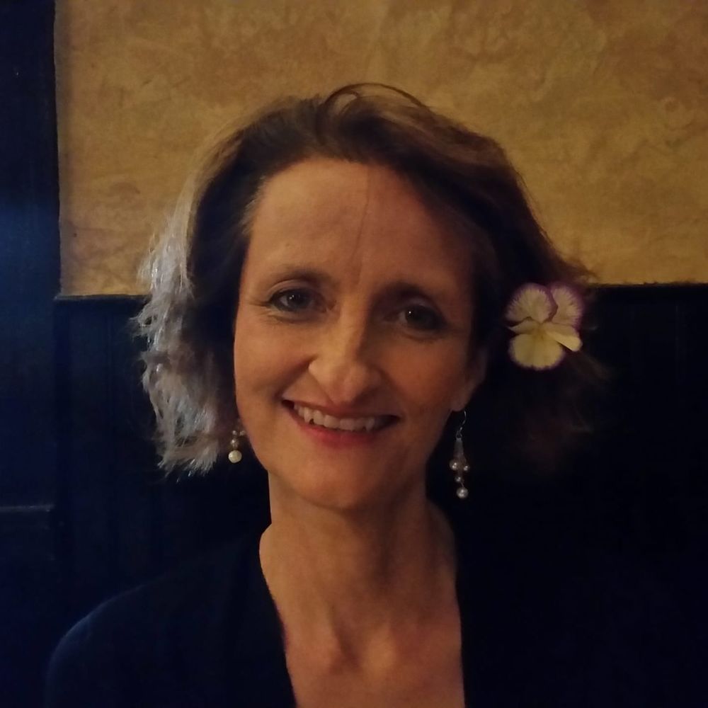 Meet your Posher, Deborah